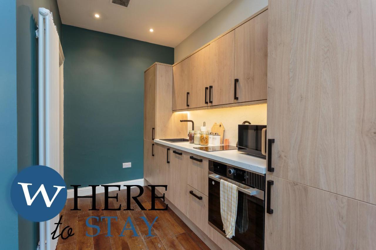 Stylish 2Bed Apartment Underneath Edinburgh Castle Ngoại thất bức ảnh